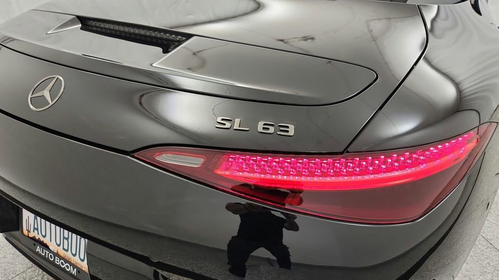 Used 2023 Mercedes-Benz SL 63 AMG 4MATIC image 37