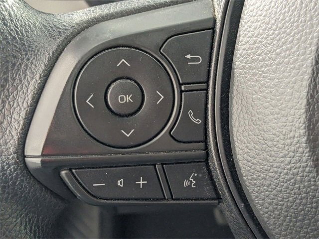 Used 2024 Toyota Corolla Cross L image 13