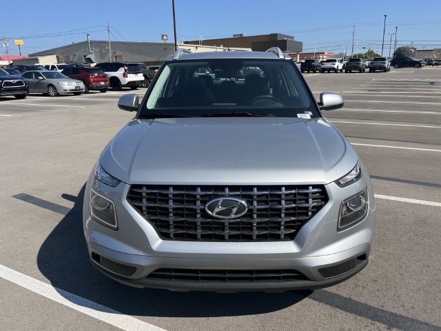 New 2026 Hyundai Venue SEL FWD image 8