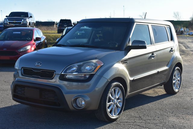 Used 2013 Kia Soul + w/ Audio Pkg image 5