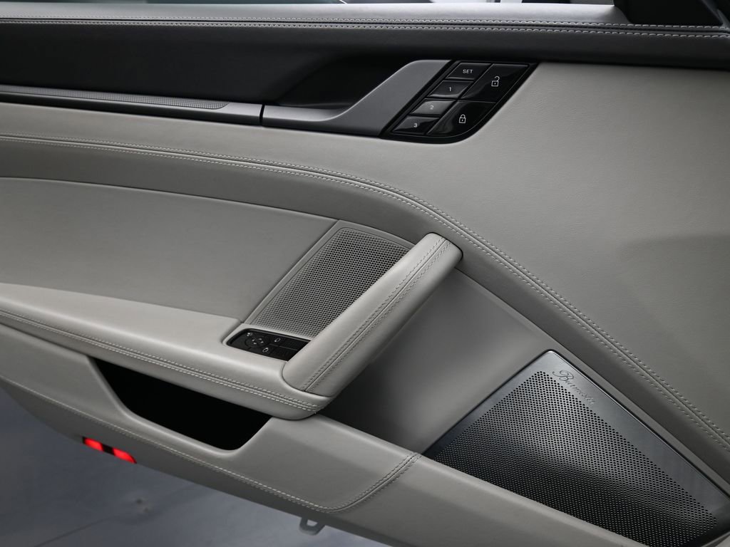 Certified 2021 Porsche 911 Targa 4S image 24