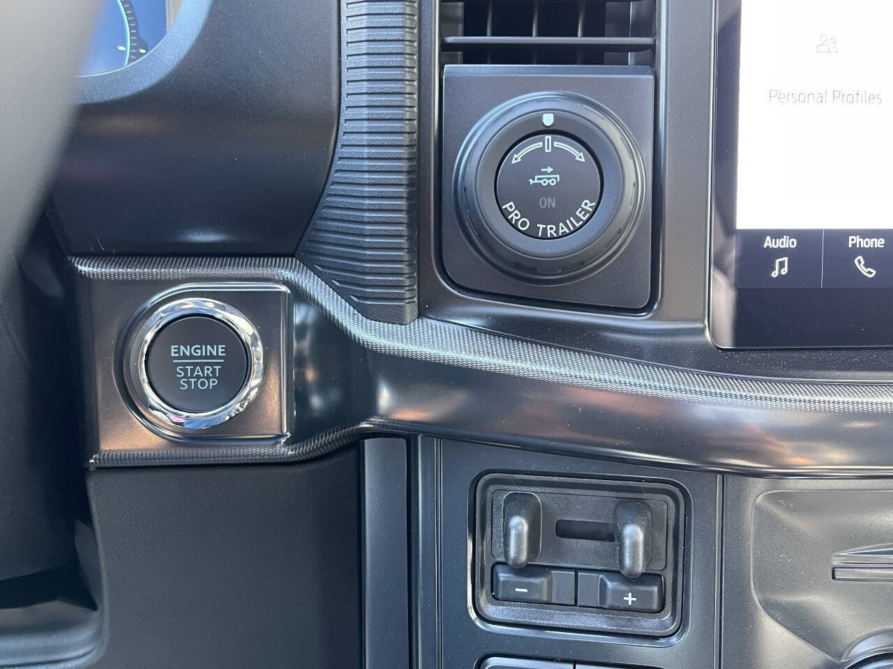 Used 2026 Ford F150 Raptor AWD/4WD image 39