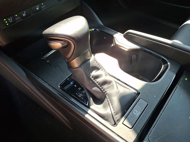 Used 2025 Lexus ES 350 w/ Premium Package FWD image 15