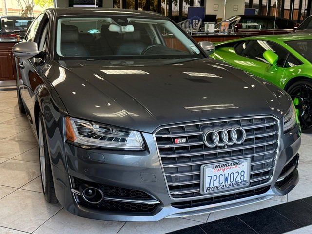 Used 2016 Audi S8 AWD/4WD image 1