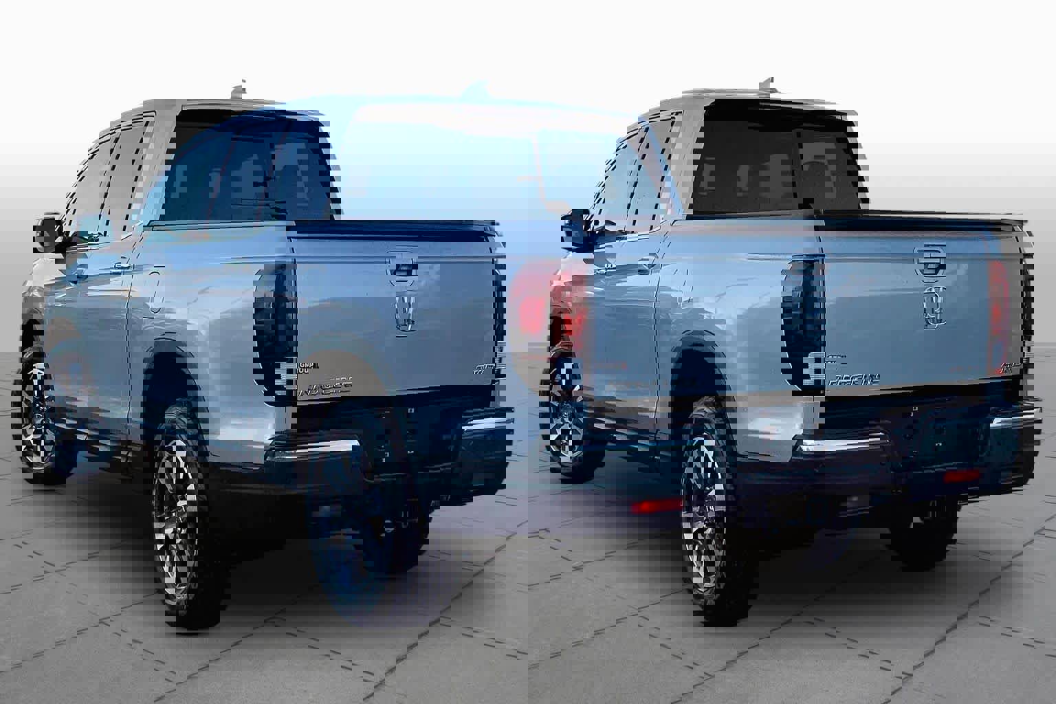 Used 2019 Honda Ridgeline RTL-E image 12