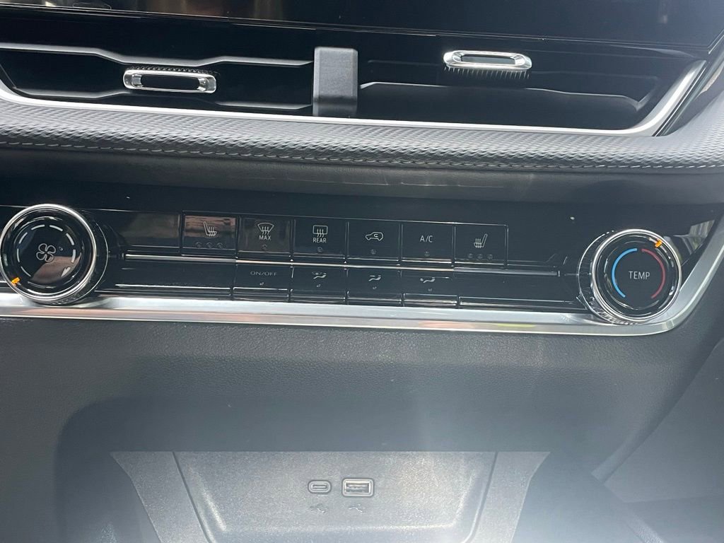 Certified 2026 Chevrolet Equinox LT AWD/4WD image 34