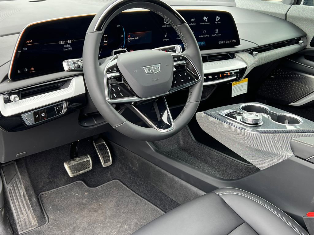 New 2026 Cadillac Optiq Sport 1 image 16