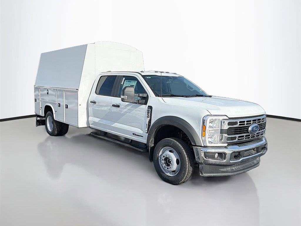 New 2026 Ford F550 4x4 Crew Cab image 32