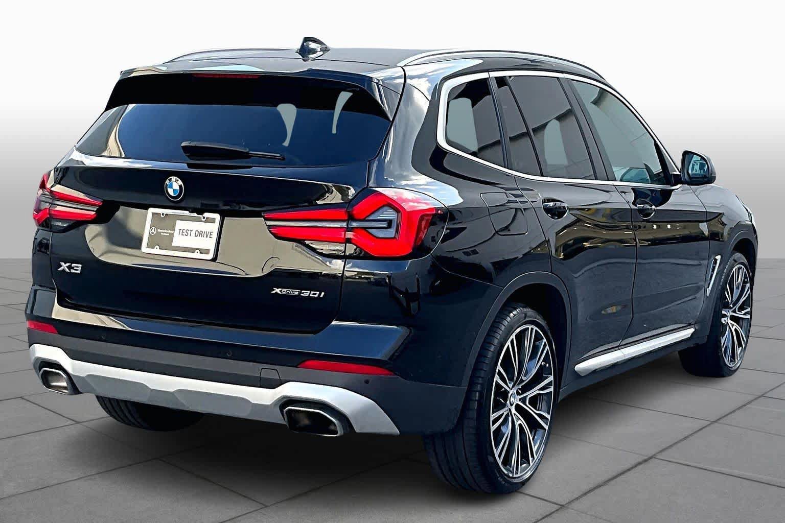 Used 2024 BMW X3 xDrive30i w/ Premium Package AWD/4WD image 12