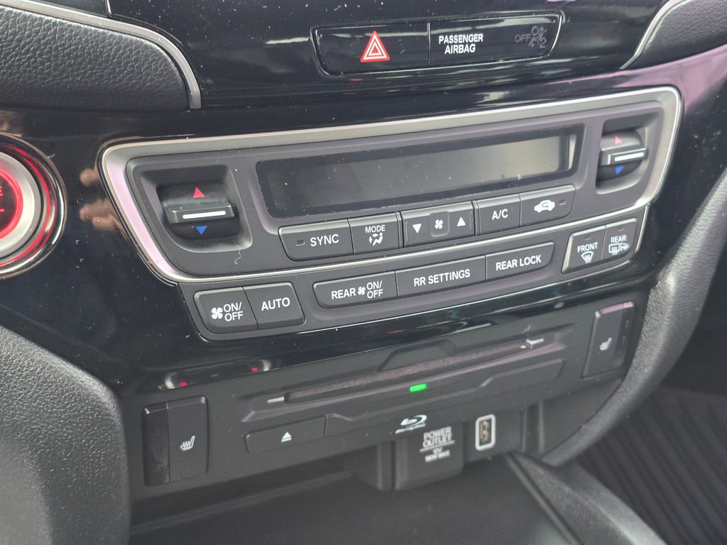 Used 2019 Honda Pilot Touring image 71