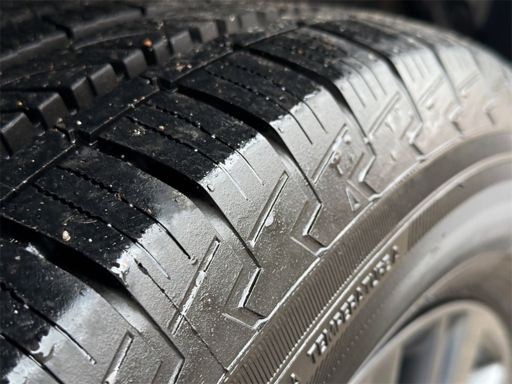 Used 2023 Lexus GX 460 Premium w/ Accessory Package image 25