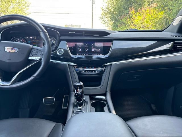 Used 2023 Cadillac XT6 Sport w/ Technology Package image 25