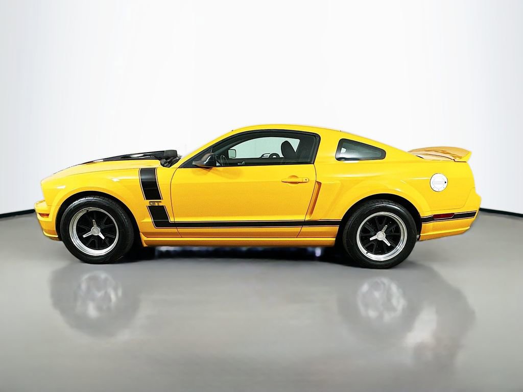 Used 2007 Ford Mustang GT RWD image 4