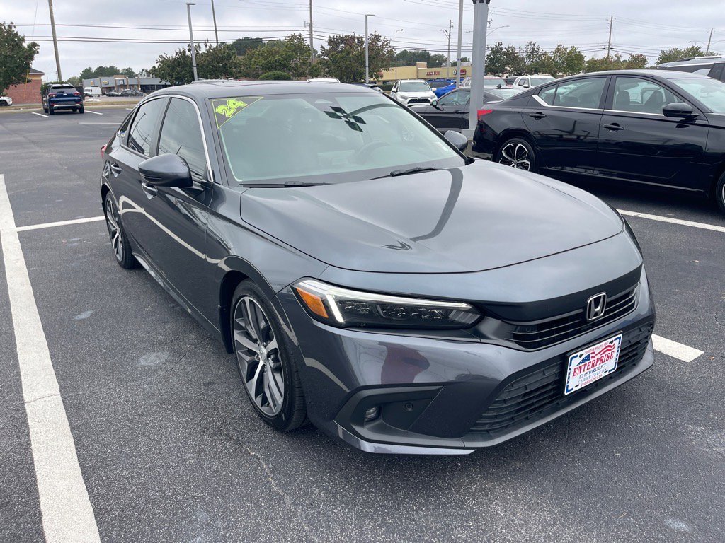 Used 2024 Honda Civic Touring image 3