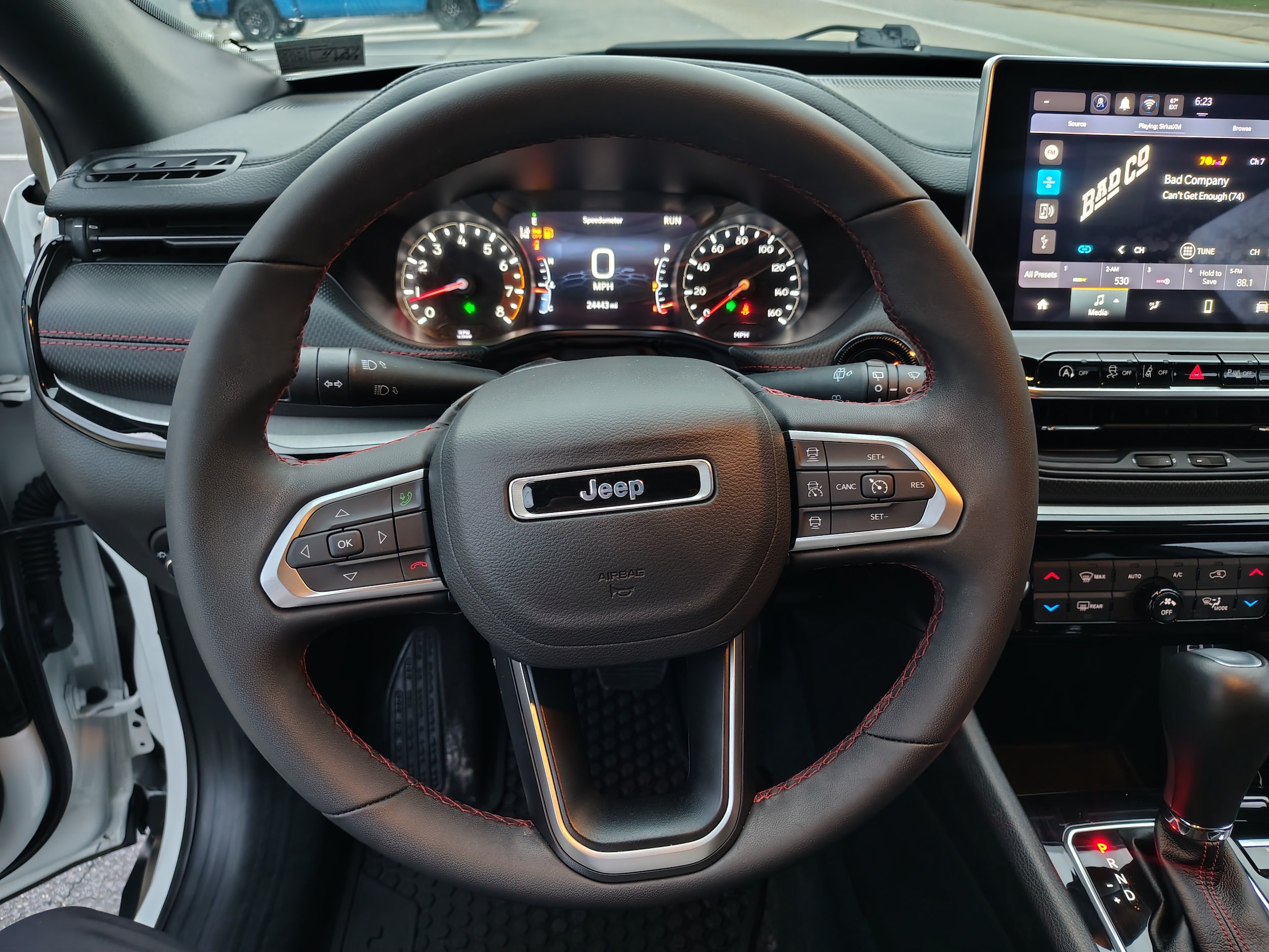 Certified 2025 Jeep Compass Trailhawk AWD/4WD image 30