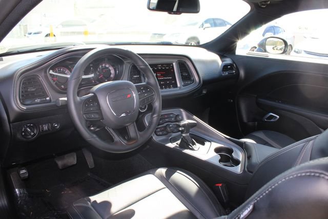 Used 2023 Dodge Challenger SXT w/ Plus Package image 11
