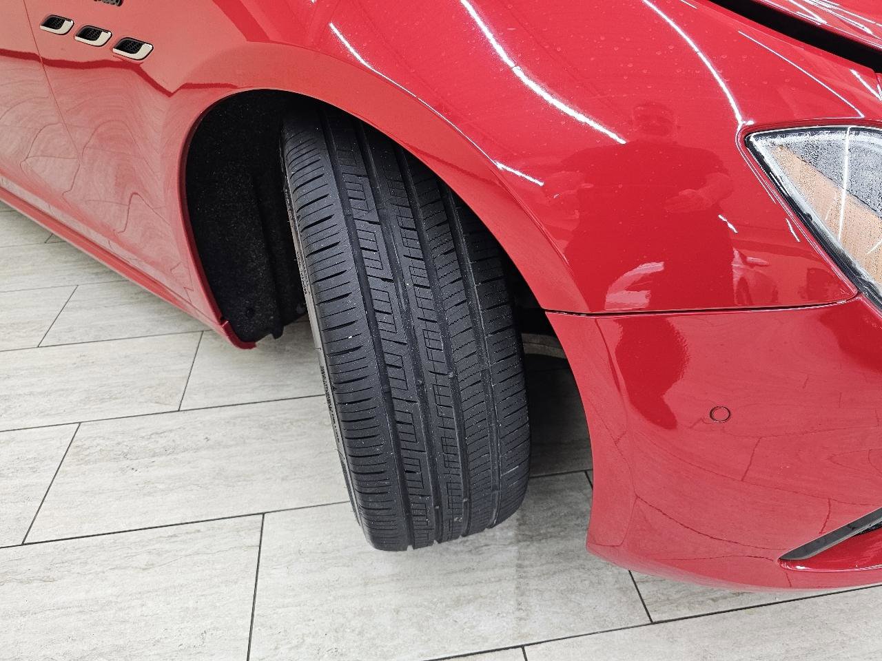 Used 2022 Maserati Ghibli F Tributo image 43