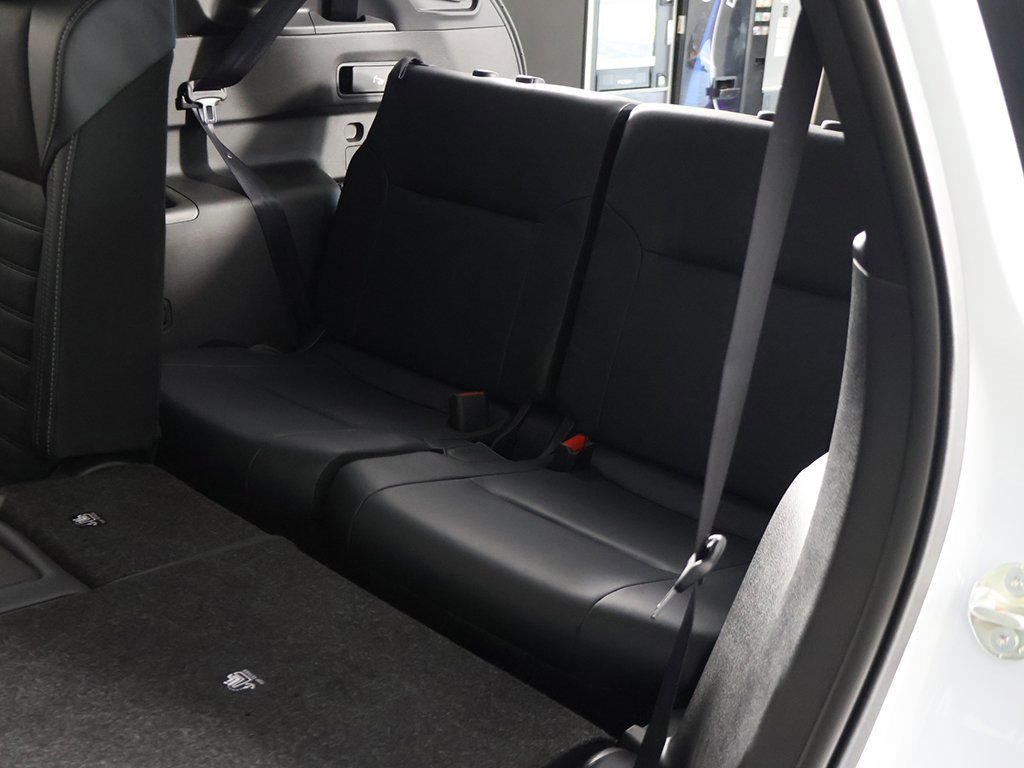 New 2025 Mitsubishi Outlander Trail Edition image 36