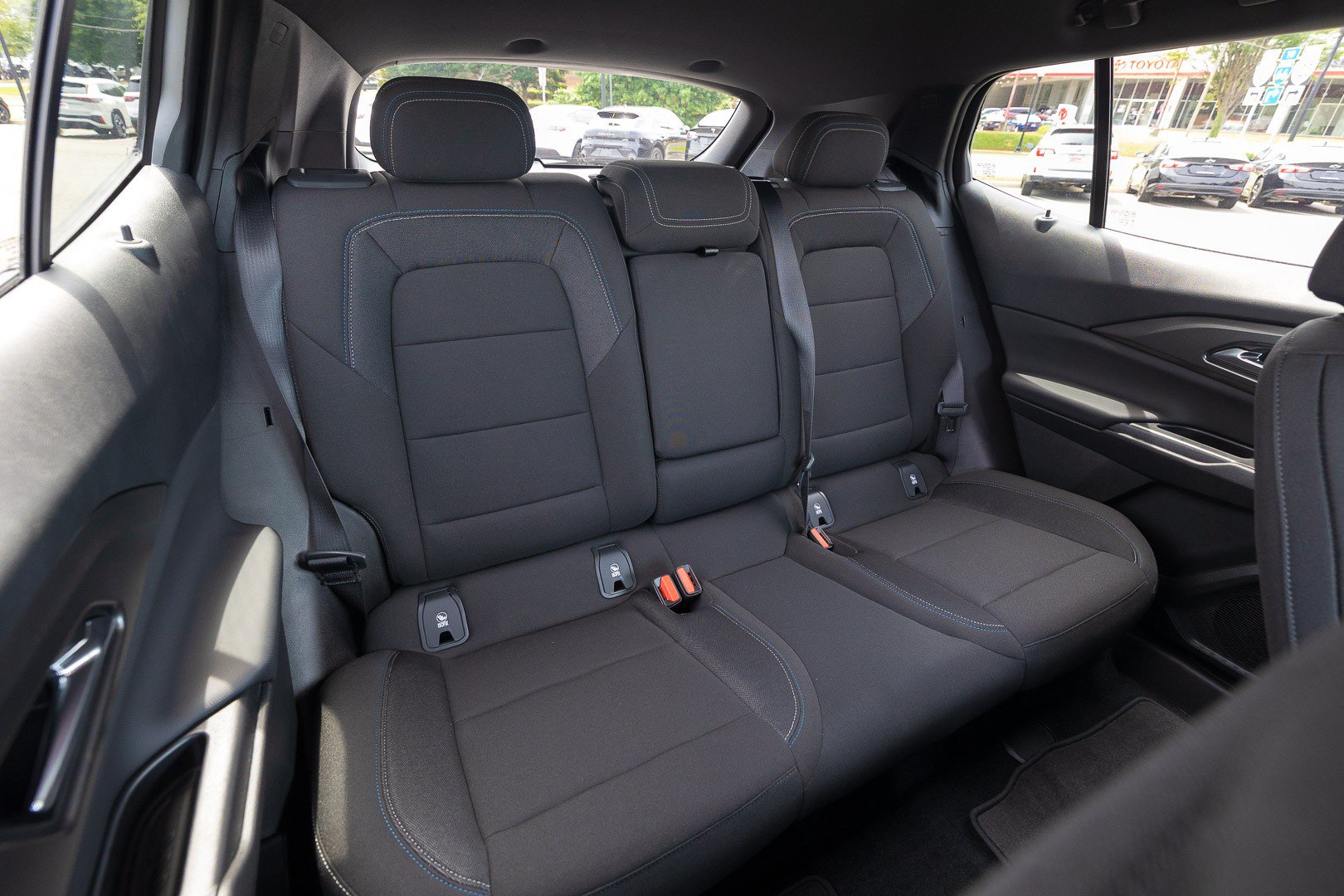 New 2026 Chevrolet Equinox EV LT FWD image 50