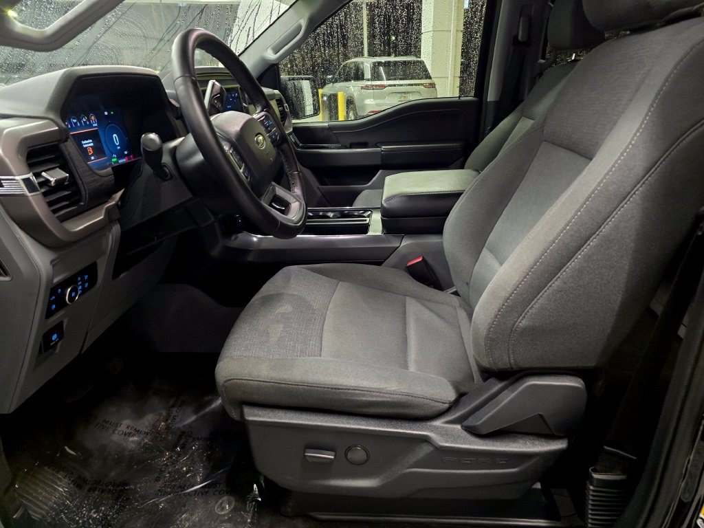 Used 2025 Ford F150 XLT w/ Equipment Group 301A Standard AWD/4WD image 19