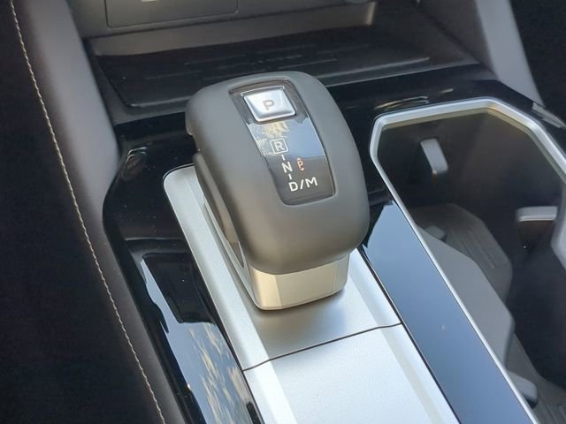 New 2026 Mitsubishi Outlander SEL FWD image 31