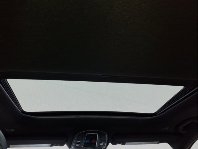 New 2025 Jeep Grand Cherokee L Altitude image 15