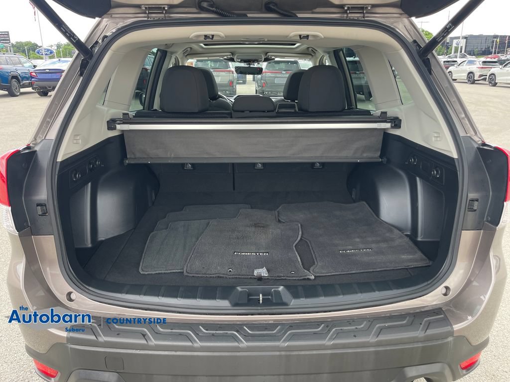 Used 2023 Subaru Forester Premium AWD/4WD image 22