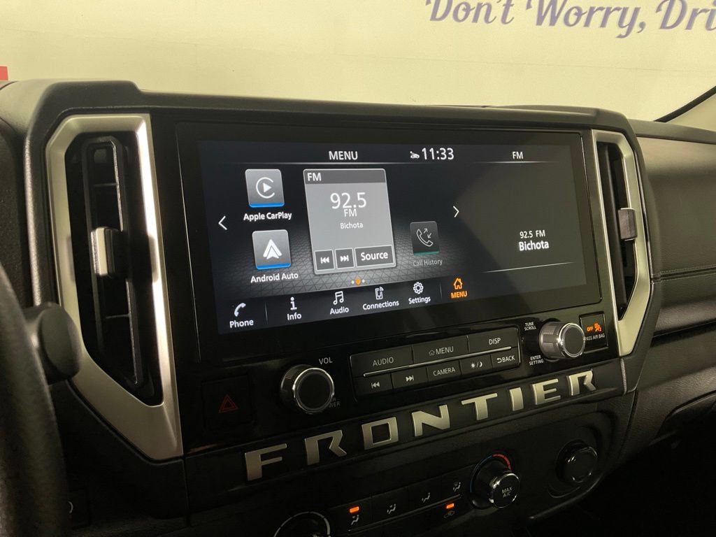 Used 2025 Nissan Frontier SV RWD image 21