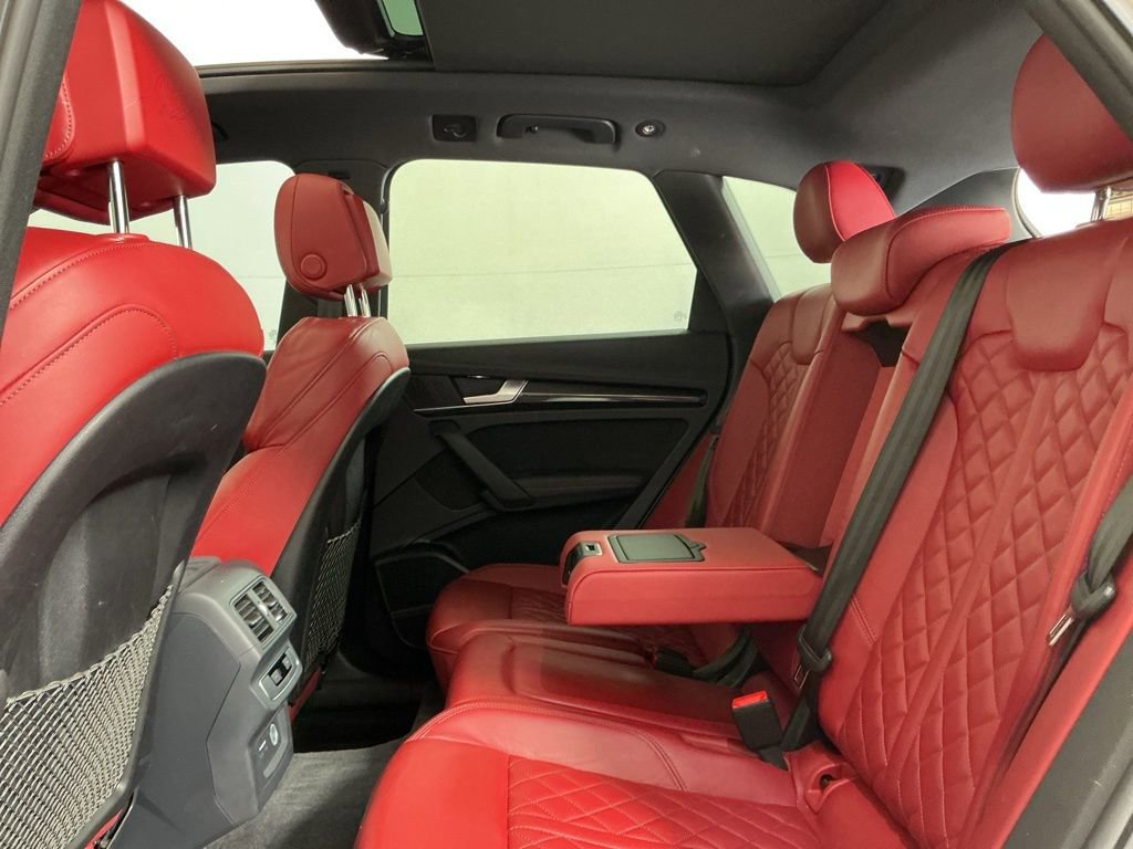 Used 2024 Audi SQ5 Premium Plus w/ Premium Plus Package image 27