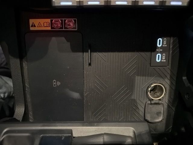 Used 2024 Toyota Tacoma TRD Sport image 27