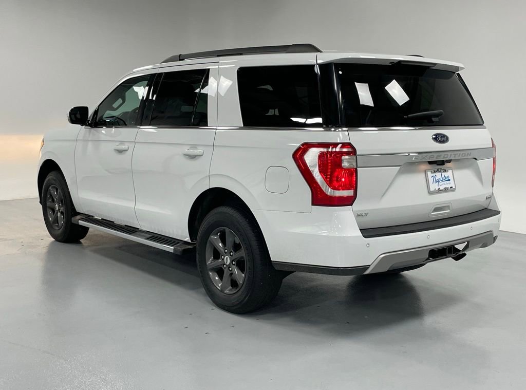 Used 2020 Ford Expedition XLT w/ Equipment Group 202A image 3