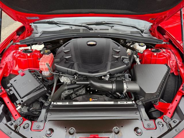 Used 2022 Chevrolet Camaro LT w/ RS Package image 43