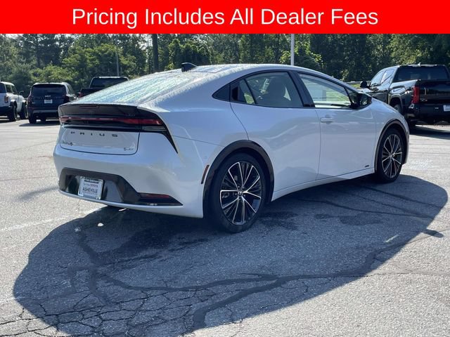 Used 2024 Toyota Prius Limited w/ Limited Premium Package AWD/4WD image 5