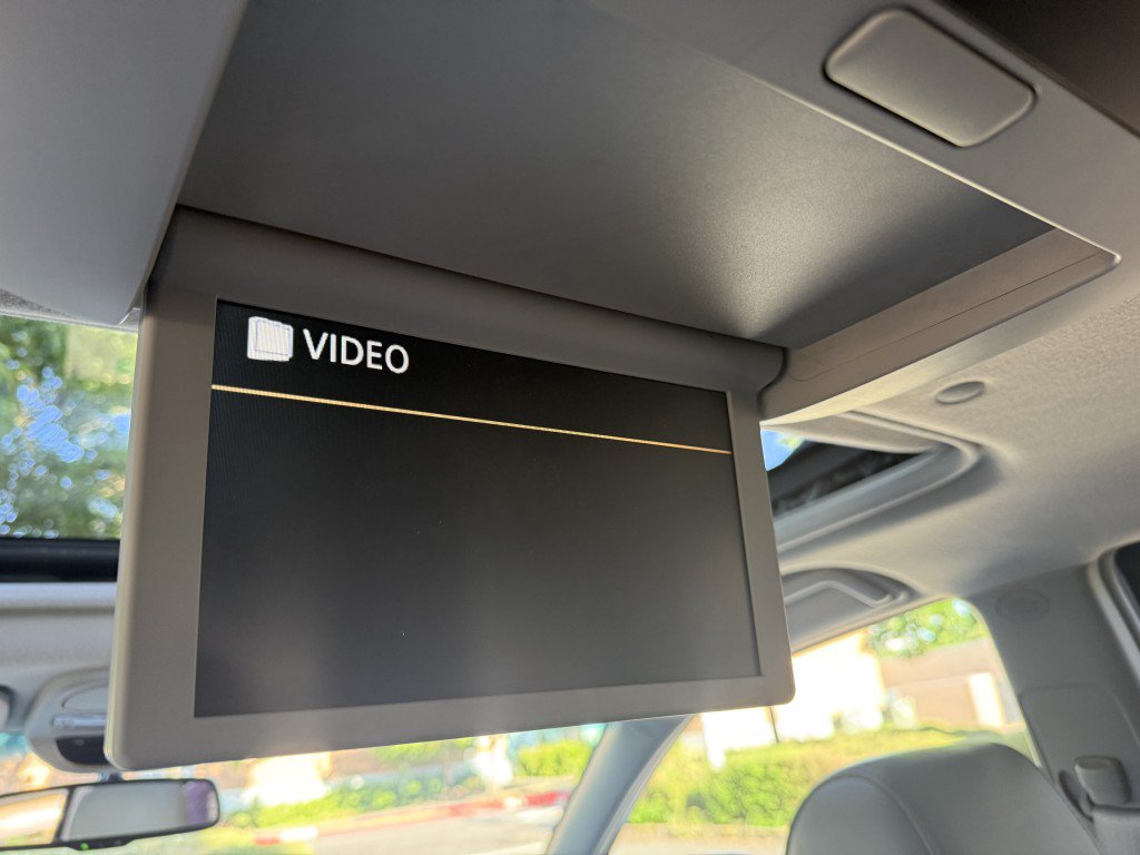 Used 2008 Toyota Sienna XLE AWD/4WD image 24