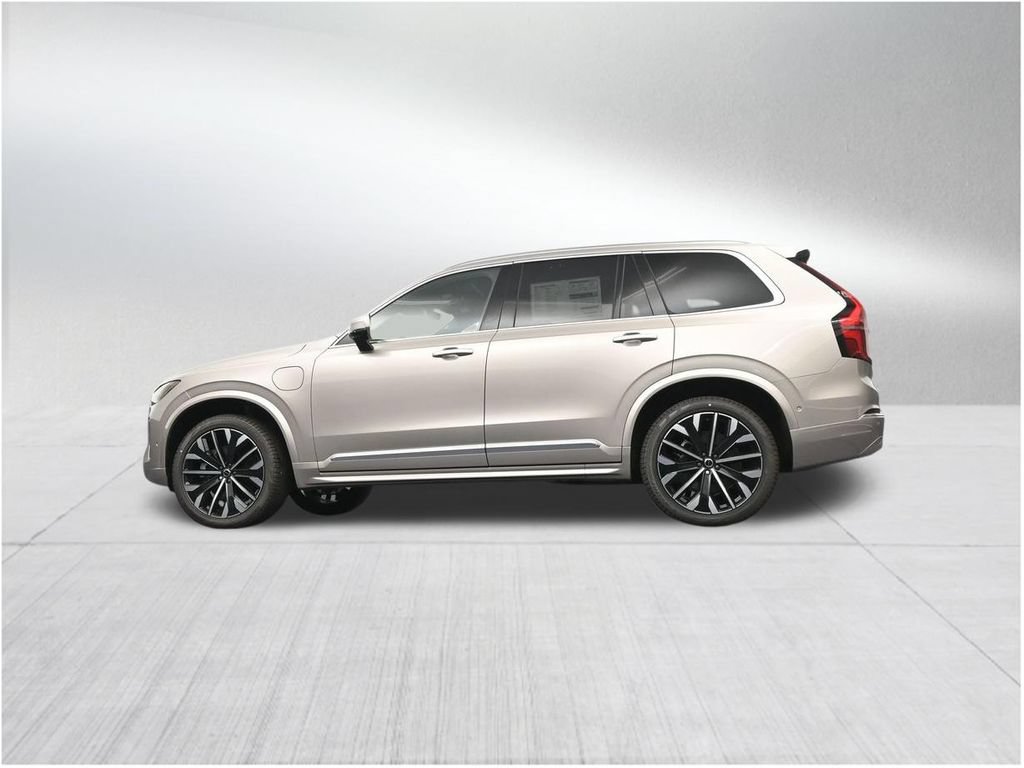 New 2026 Volvo XC90 T8 Plus w/ Protection Package Premier AWD/4WD image 22