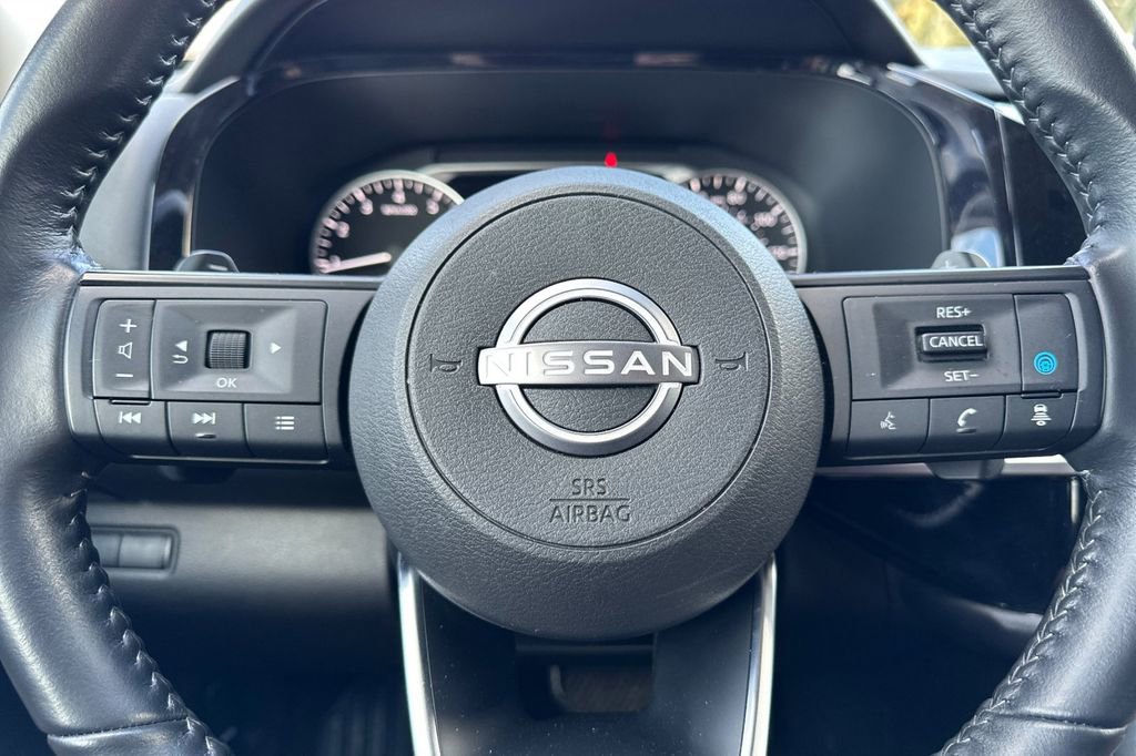 Used 2024 Nissan Pathfinder SV AWD/4WD image 24