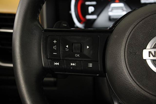 Certified 2021 Nissan Rogue Platinum FWD image 29
