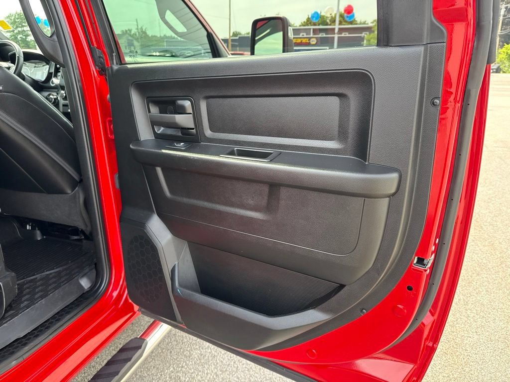 Certified 2024 RAM 2500 Tradesman w/ Chrome Appearance Group AWD/4WD image 24