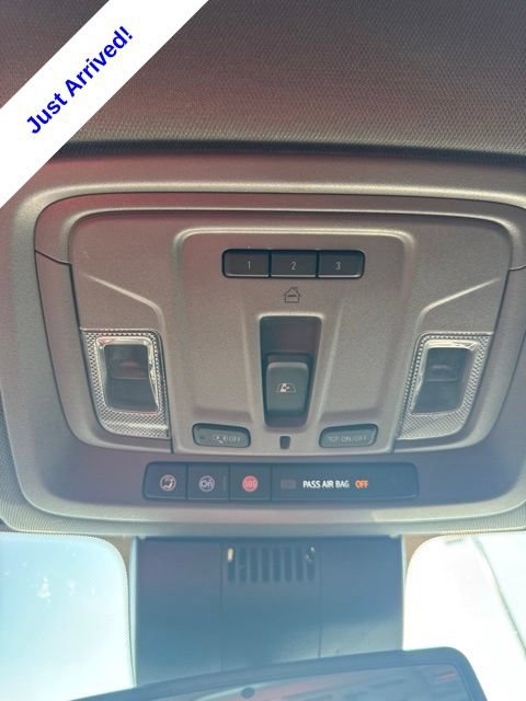 Used 2025 Chevrolet Silverado 2500 LTZ w/ LTZ Convenience Package AWD/4WD image 20