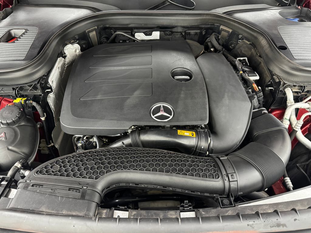 Used 2020 Mercedes-Benz GLC 300 4MATIC image 34