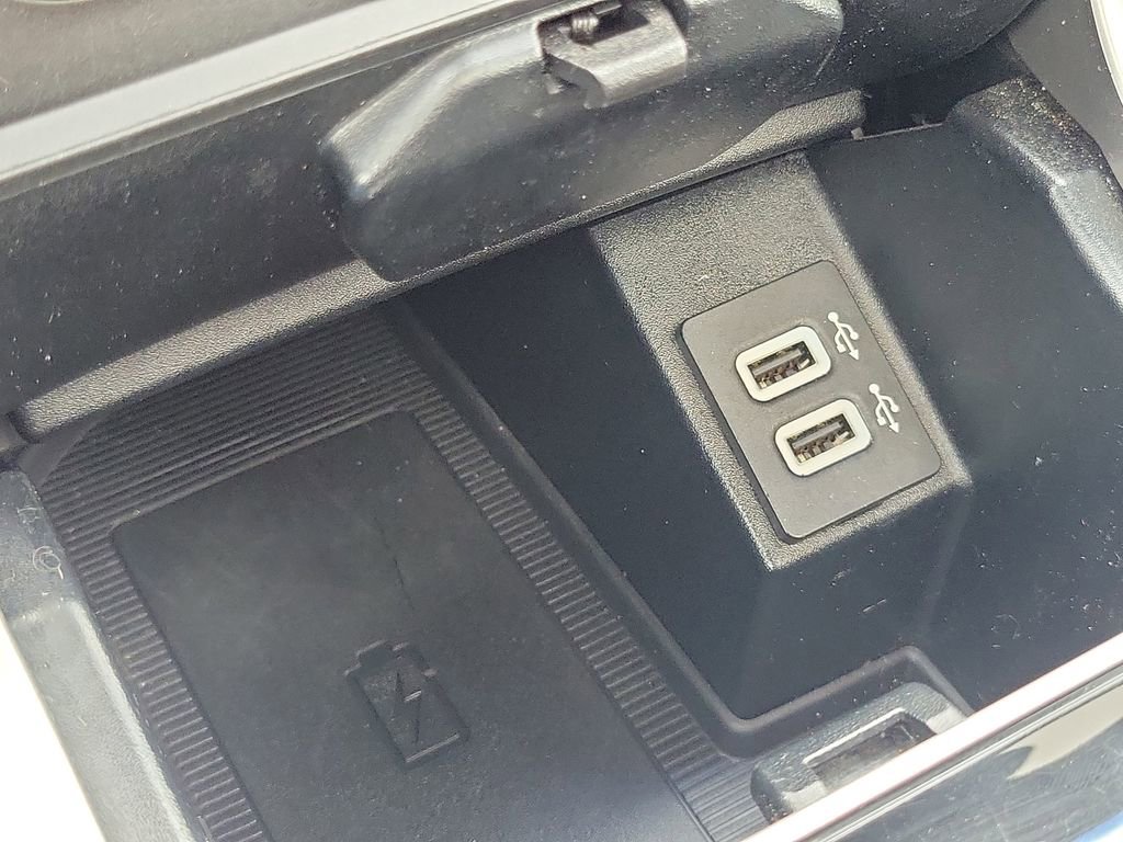 Used 2020 Ford Edge SEL w/ Convenience Package image 23