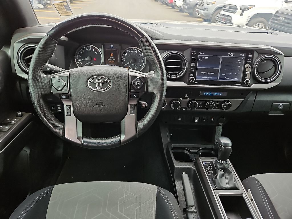 Used 2022 Toyota Tacoma SR5 image 5