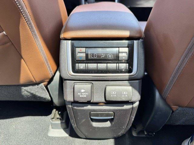 Used 2019 Subaru Ascent Touring AWD/4WD image 47