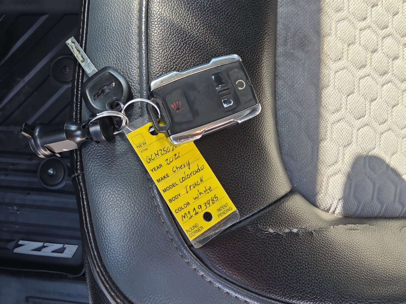 Used 2021 Chevrolet Colorado Z71 w/ Safety Package image 29