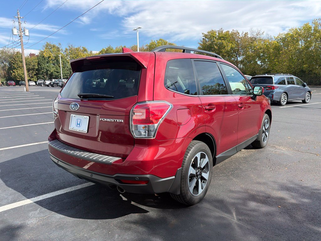 Used 2018 Subaru Forester 2.5i Limited AWD/4WD image 5