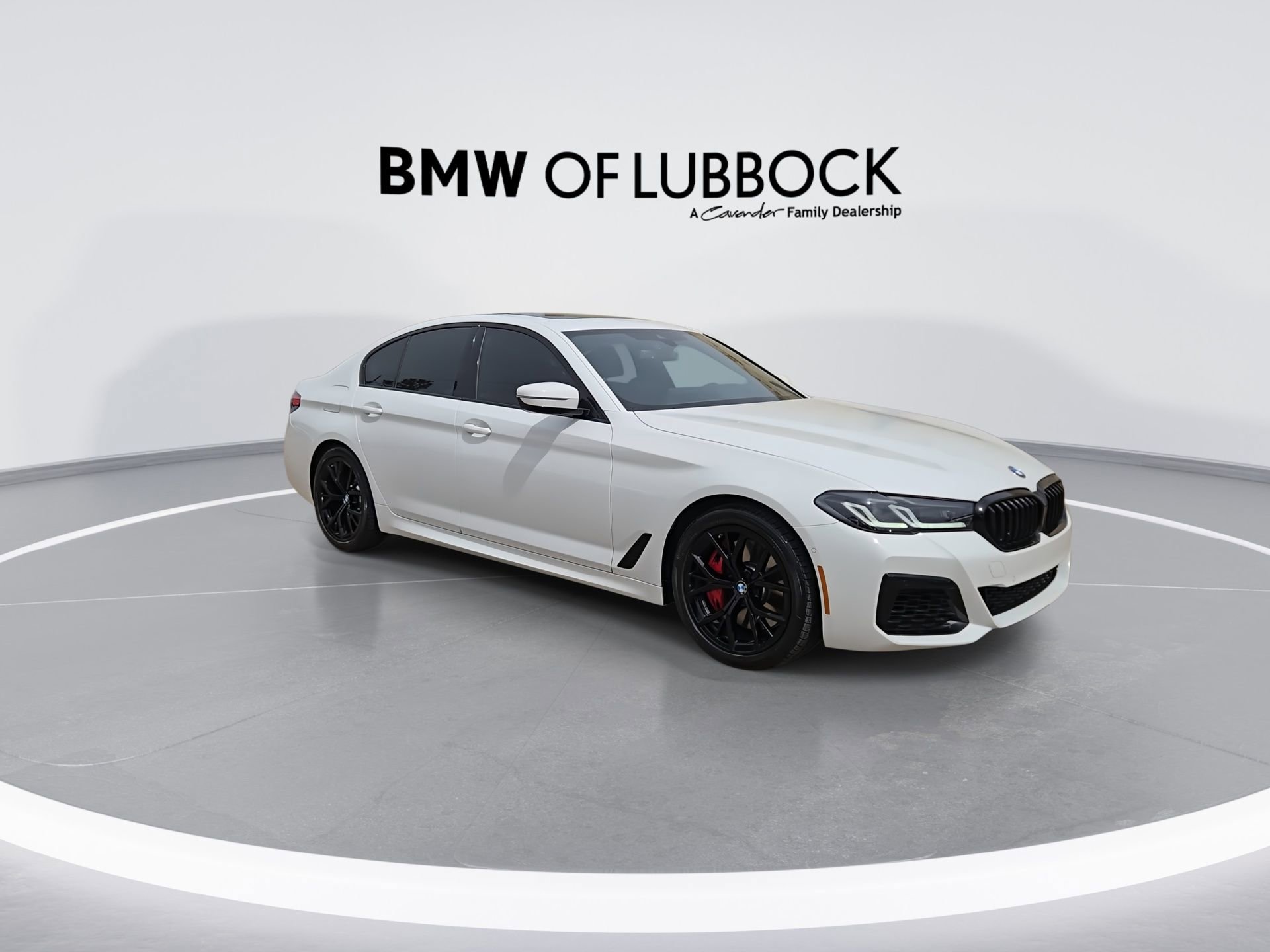 Certified 2022 BMW 540i xDrive w/ Executive Package AWD/4WD image 2