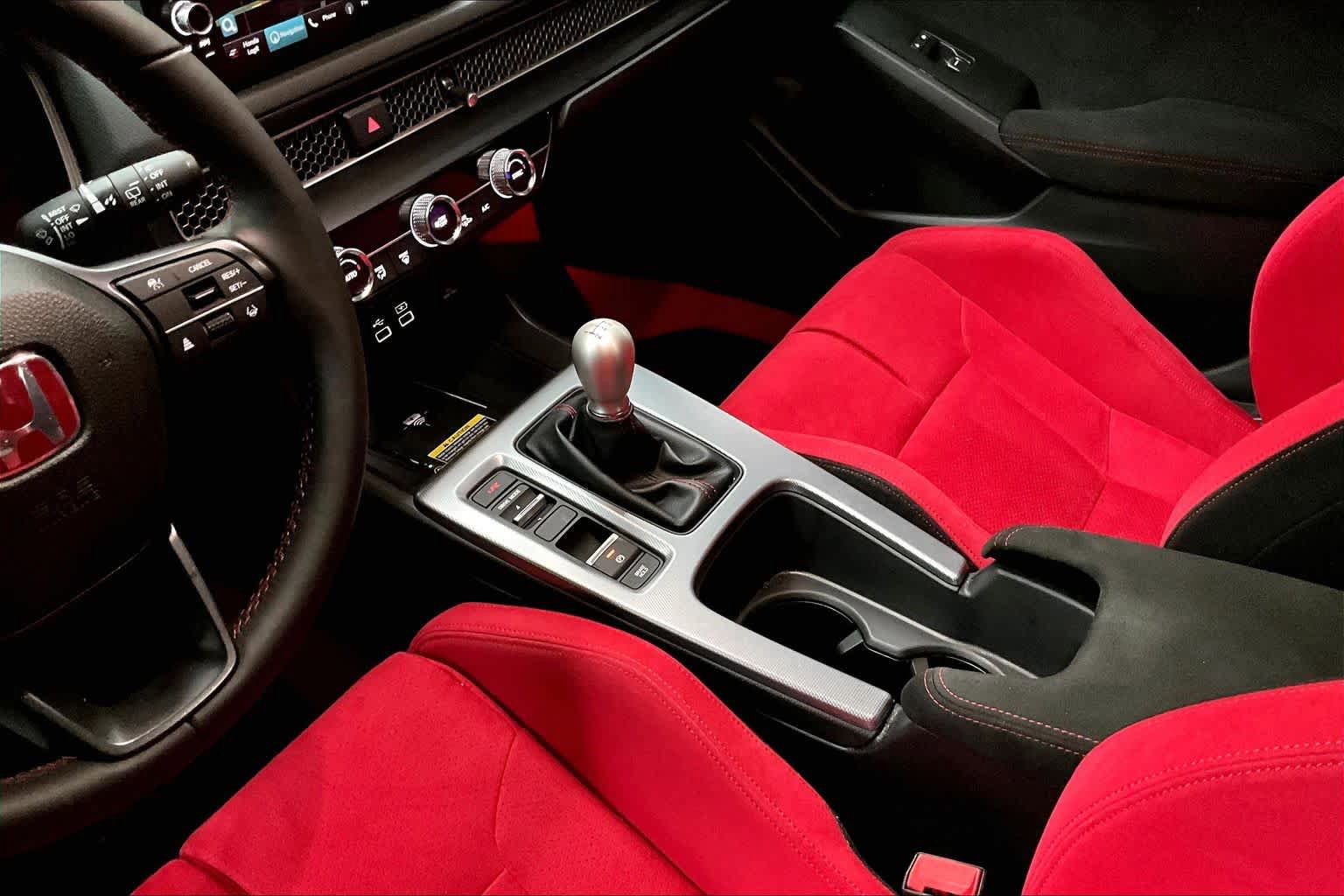 Used 2025 Honda Civic Type R image 16