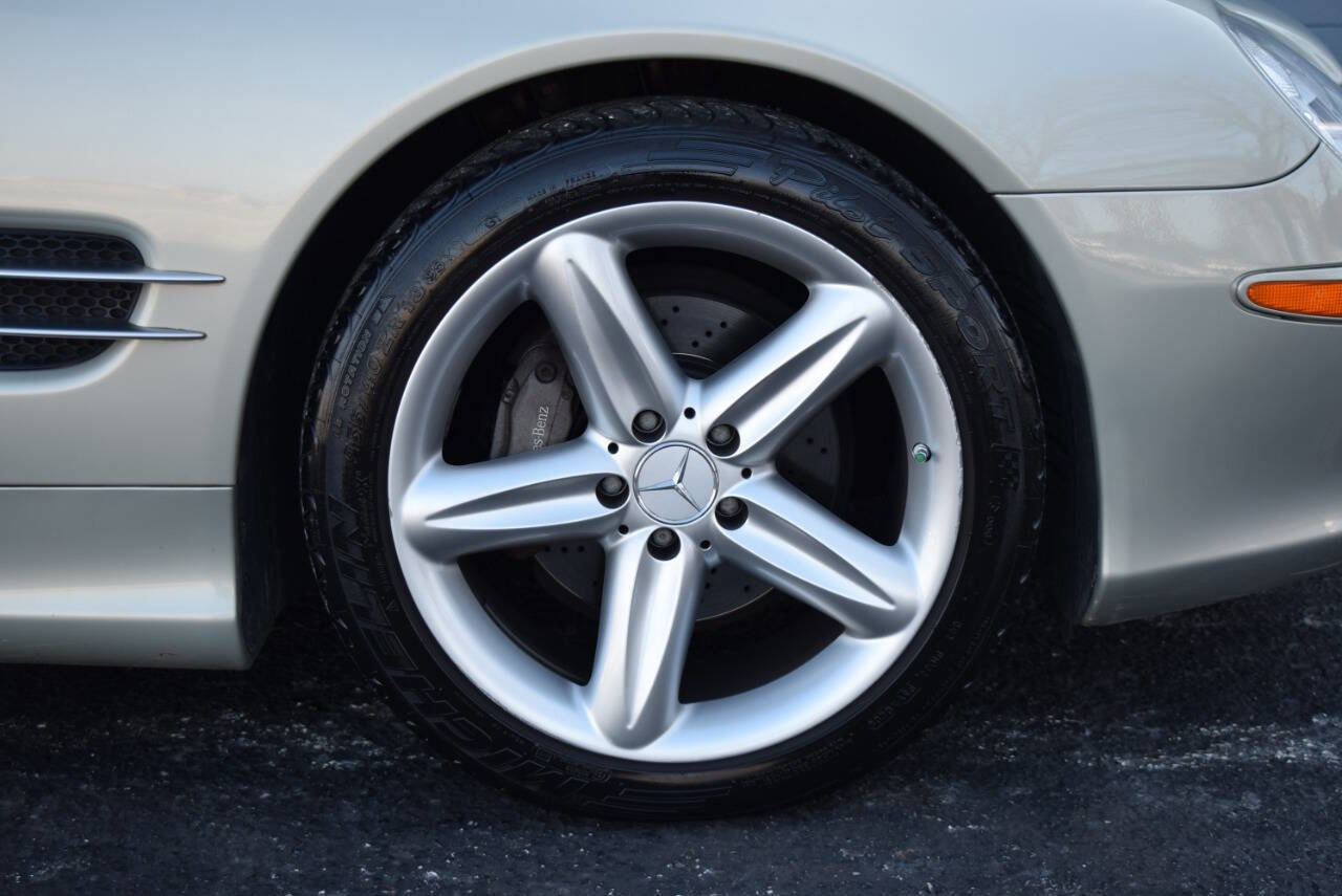 Used 2005 Mercedes-Benz SL 500 image 24