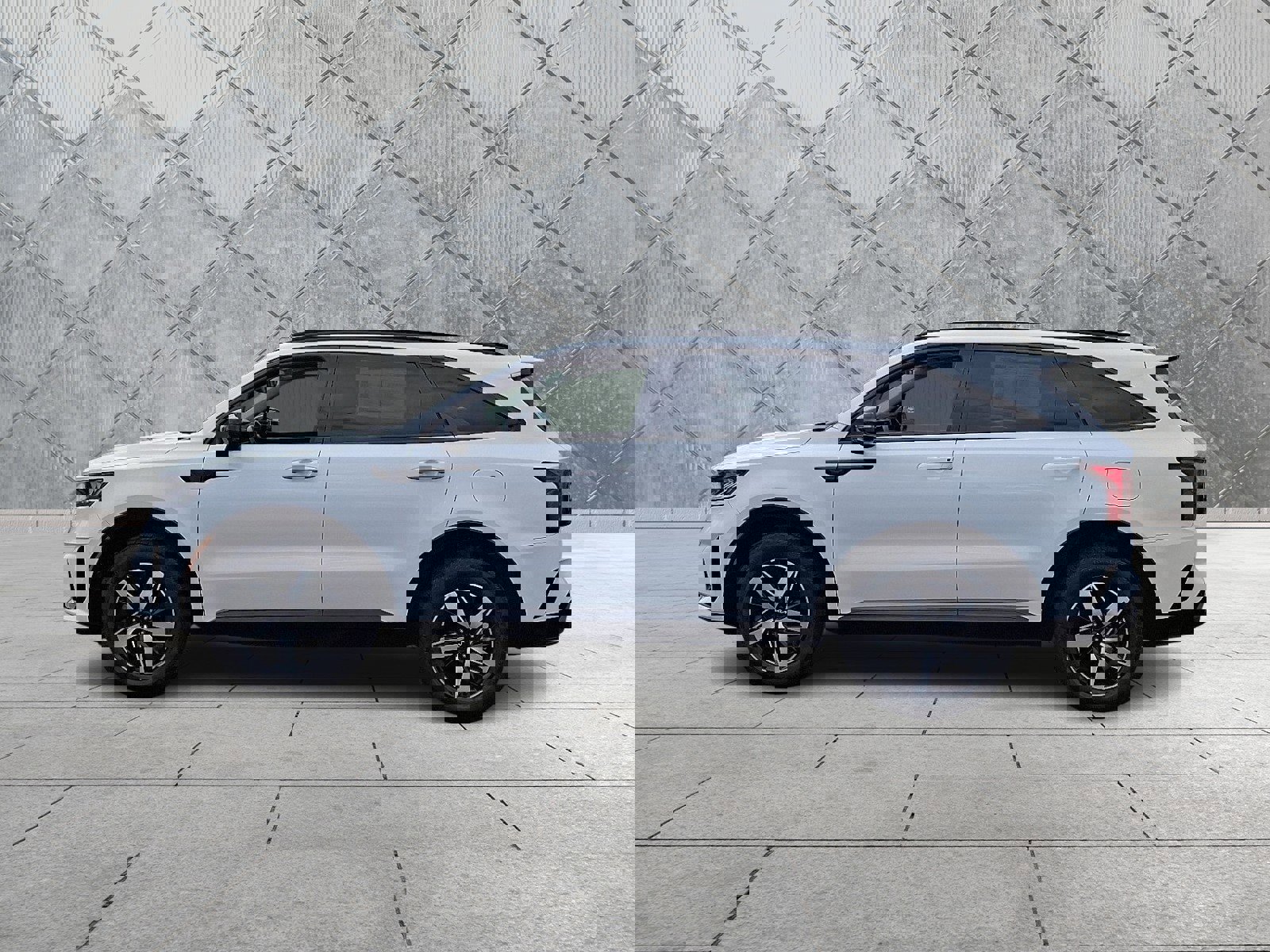 Used 2022 Kia Sorento EX w/ Panoramic Sunroof Package image 4