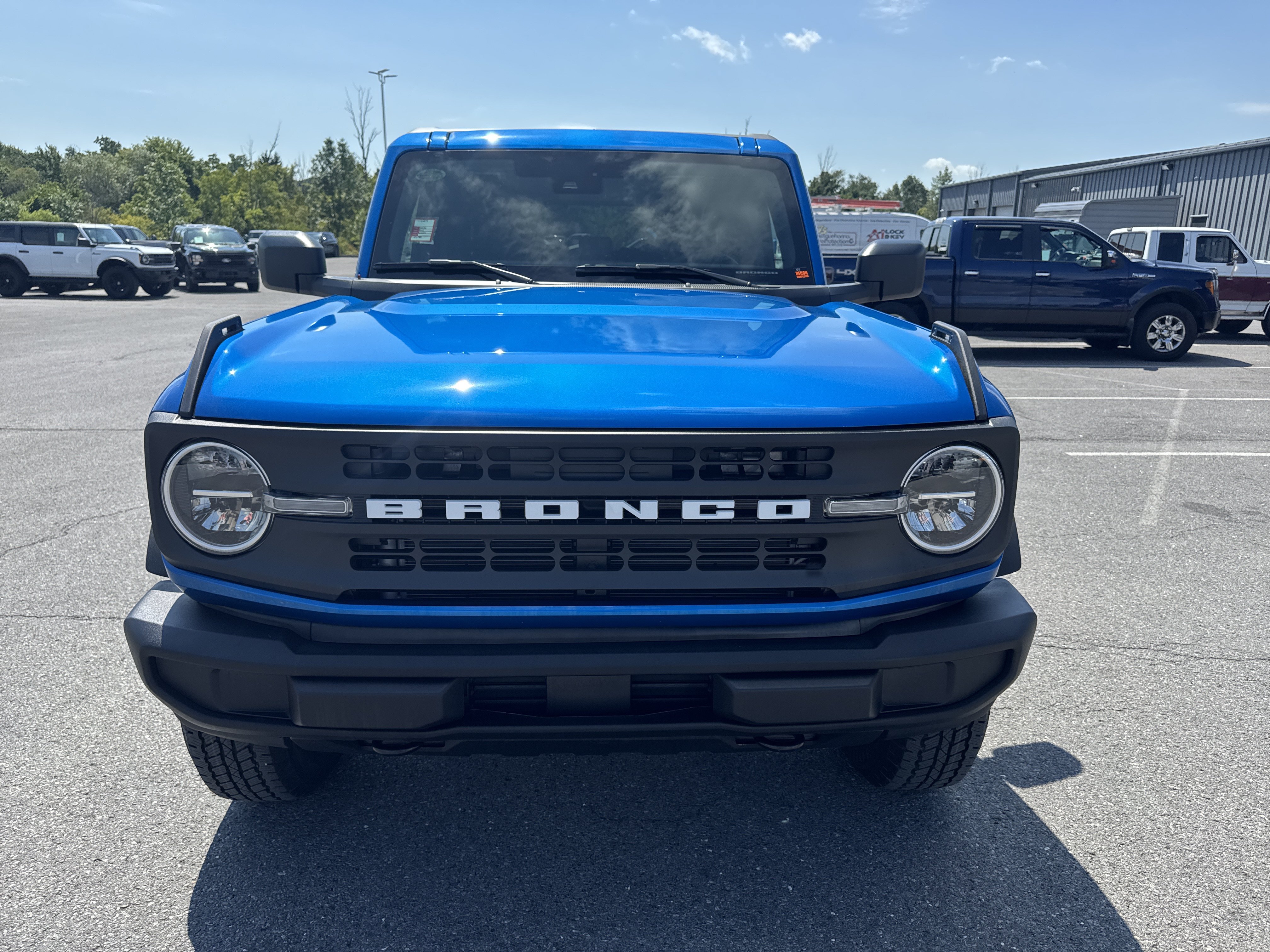 New 2026 Ford Bronco Big Bend AWD/4WD image 9